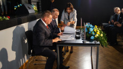 Galeria zdjęć z uroczystej sesji Rady z okazji 20-lecia powiatu wodzisławskiego /fot. A. Herz/