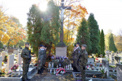 Widok na cmentarz zakonny / fot. A. Herz/