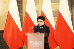 Konferencja prasowa dotycząca Polskiego Ładu - wypowiedź zastępcy dyrektora Krajowej Administracji Skarbowej w Katowicach Alicji Jureckiej /fot. K.Szczepanek/