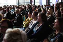 Konferencja poświęcona uzależnieniu od internetu i urządzeń elektronicznych wśród dzieci i młodzieży /fot. B. Półrolnik/