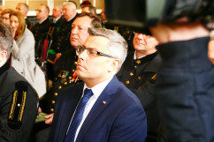 Zdjęcia z uroczystości odsłonięcia tablicy upamiętniającej tragiczną śmierć górników w KWK Zofiówka /fot. A. Kucharzewska/