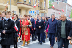 Zdjęcia z wojewódzkich obchodów Święta Narodowego Trzeciego Maja, 98. rocznicy wybuchu III powstania śląskiego oraz 90. urodzin gmachu ŚUW /fot. A. Karendał, A. Księżnik/