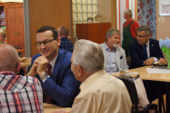 Zdjęcia z wizyty premiera Matusza Morawieckiego w Rudzie Śląskiej i Katowicach /fot. A. Kucharzewska, A. Karednał/
