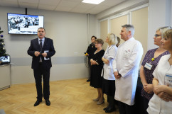 Otwarcie zmodernizowanych oddziałów Uniwersyteckiego Centrum Klinicznego im. prof. K. Gibińskiego Śląskiego Uniwersytetu Medycznego w Katowicach /fot. A. Księżnik/