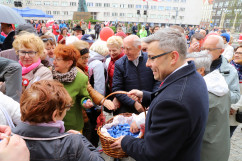 Zdjęcia z wojewódzkich obchodów Święta Narodowego Trzeciego Maja, 98. rocznicy wybuchu III powstania śląskiego oraz 90. urodzin gmachu ŚUW /fot. A. Karendał, A. Księżnik/