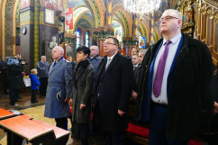 Odsłonięcie pomnika poświęconego funkcjonariuszom służb mundurowych oraz urzędnikom państwowym i samorządowym w Sosnowcu.