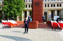 Uroczysty apel z okazji Dnia Flagi Rzeczypospolitej Polskiej