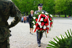 Zdjęcia z wojewódzkich obchodów Święta Narodowego Trzeciego Maja, 98. rocznicy wybuchu III powstania śląskiego oraz 90. urodzin gmachu ŚUW /fot. A. Karendał, A. Księżnik/