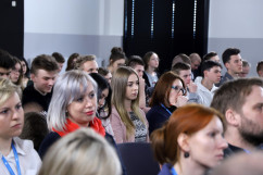 Galeria zdjęć z konferencji w Wodzisławiu Śląskim pn. „Totalitaryzm – geneza, fakty, przeciwdziałanie” /fot. Anna Karendał/