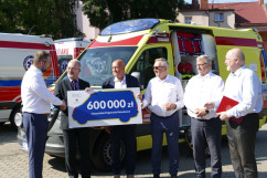 Przekazanie środków na ambulans