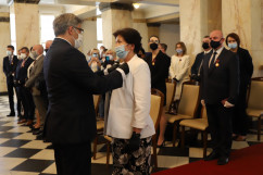 Wręczenie odznaczeń państwowych /fot. ŚUW/