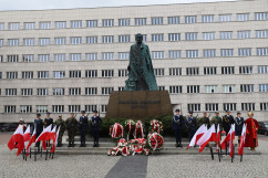 Pomnik Wojciecha Korfantego/foto: ŚUW