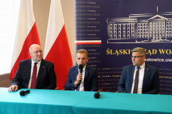 Galeria zdjęć z briefingu prasowego z udziałem nowego wicewojewody Piotra Kołodziejczyka /fot. A. Księżnik/