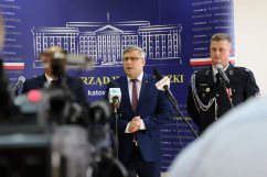 Briefing dot. akcji Bitwa o wozy w Bielsku-Białej /fot. A. Księżnik/