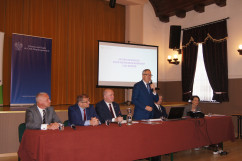Galeria zdjęć ze spotkania oraz briefingu prasowego dot. budowania systemu wsparcia osób niepełnosprawnych i ich rodzin /fot. I. Matuszewska/
