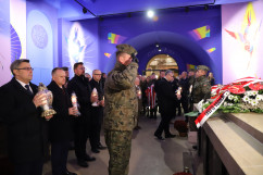 Fotogaleria z odwiedzin cmentarzy i mogił w przededniu Wszystkich Świętych/fot. I. Matuszewska