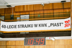 Uroczystości upamiętniające górników strajkujących w kopalni „Piast” - bener 40-lecie strajku w KWK 
