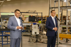 Wizyta premiera Mateusza Morawieckiego w firmie Eko-Okna /fot. A. Księżnik/