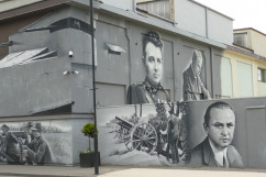 Odsłonięcie tablicy pamiątkowej oraz prezentacja historycznego muralu upamiętniającego Powstania Śląskie /fot. B. Szwedowski, ŚUW/