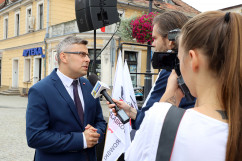 Galeria zdjęć z obchodów powstania NSZZ „Solidarność” oraz rocznicy pierwszego na Górnym Śląsku strajku w fabryce „Fazos” w Tarnowskich Górach /fot. A. Karendał/