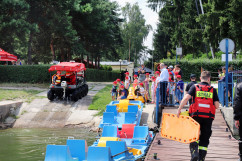 Zdjęcia z tegorocznej edycji akcji „Kręci mnie bezpieczeństwo... nad wodą” na zbiorniku Dziećkowice w Chełmie Śląskim /fot. A. Karendał/