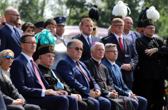 Galeria zdjęć z obchodów w Jastrzębiu-Zdroju z udziałem premiera Mateusza Morawieckiego oraz wojewody Jarosława Wieczorka /fot. A. Karendał/