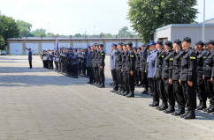 Galeria zdjęć z uroczystości ślubowania nowo przyjętych policjantów w Katowicach /fot. A. Karendał/