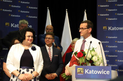 Zdjęcia z wizyty premiera Mateusza Morawieckiego w województwie śląskim - na Jasnej Górze, w CSRG w Bytomiu oraz w Katowicach /fot. A. Kucharzewska, A. Karendał/