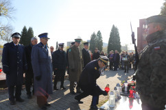 Fotogaleria z odwiedzin cmentarzy i mogił w przededniu Wszystkich Świętych/fot. I. Matuszewska