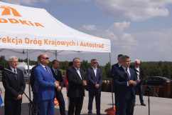 Fotogaleria z uroczystego podpisania umowy na zaprojektowanie i wybudowanie ostatniego brakującego odcinka autostrady A1 w województwie śląskim / fot. I. Matuszewska