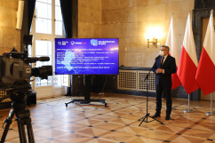 Nowy Rządowy Program Budowy Dróg Krajowych 2030 - konferencja prasowa /fot. A. Księżnik/