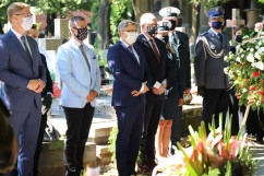Uroczystości z okazji 81. rocznicy śmierci Wojciecha Korfantego /fot. A. Księżnik/