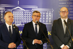 Briefing prasowy ws. wsparcia dla placówek służby zdrowia /fot. B. Półrolnik/