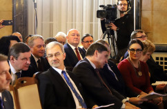 Galeria zdjęć z prezentacji Programu dla Śląska  oraz podpisania umowy w ramach programu Mieszkanie Plus w Śląskim Urzędzie Wojewódzkim /fot. A. Karendał/