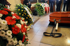 Galeria zdjęć z ostatniego pożegnania śp. abpa Szczepana Wesołego /fot. A. Karendał/