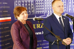 Briefing prasowy ws. wsparcia dla placówek służby zdrowia /fot. B. Półrolnik/