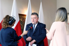 Zdjęcia z briefingu prasowego nt. zadań realizowanych przez pracowników socjalnych /fot. A. Karendał/