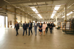 Wizyta premiera Mateusza Morawieckiego w firmie Eko-Okna /fot. A. Księżnik/