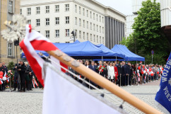Zdjęcia z wojewódzkich obchodów Święta Narodowego Trzeciego Maja, 98. rocznicy wybuchu III powstania śląskiego oraz 90. urodzin gmachu ŚUW /fot. A. Karendał, A. Księżnik/