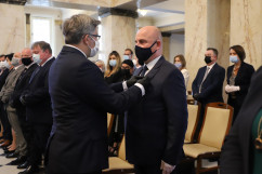 Wręczenie odznaczeń państwowych /fot. ŚUW/