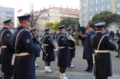 Uroczysty apel z okazji Narodowego Święta Niepodległości - Orkiestra Wojskowa /fot. A. Księżnik/