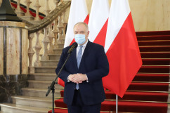 Briefing wicepramiera Jacka Sasina i wojewody Jarosława Wieczorka /fot. A. Księżnik/