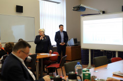 Galeria przedstawia konferencję podsumowującą działanie programu ASOS w 2017 r. z udziałem wicewojewody Jana Chrząszcza.