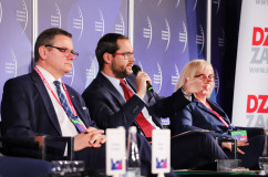 Zdjęcia z debaty o metropolii podczas Europejskiego Kongresu Gospodarczego /fot. A. Karendał/