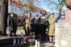 Fotogaleria z odwiedzin cmentarzy i mogił w przededniu Wszystkich Świętych/fot. I. Matuszewska