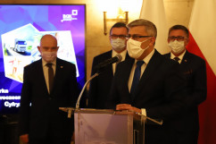 Konferencja prasowa dotycząca Programu Inwestycji Strategicznych - przemówienie Wojewody Śląskiego /fot. A. Księżnik/