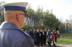 Fotogaleria z odwiedzin cmentarzy i mogił w przededniu Wszystkich Świętych/fot. I. Matuszewska