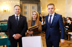 Galeria zdjęć z finału konkursu „Pocztówka na sto lat – moja Niepodległa” oraz wernisażu prac /fot. Anna Karendał/