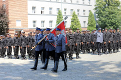 Galeria zdjęć z uroczystości ślubowania nowo przyjętych policjantów w Katowicach /fot. A. Karendał/