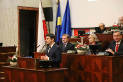 Wojewoda Śląski Marek Wójcik - sesja sejmiku /fot. Biuro Prasowe ŚUW